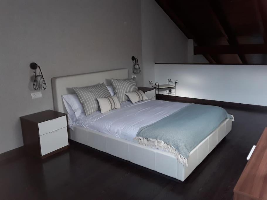 Ferienwohnung Duplex De Montana En Campo De Golf Sojuela Exterior foto