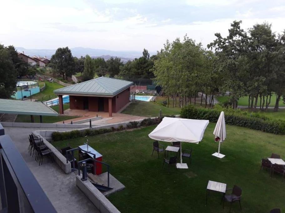 Ferienwohnung Duplex De Montana En Campo De Golf Sojuela Exterior foto